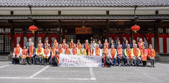 香港インドネシア澳門道教文化日本訪問団の皆様と記念撮影
